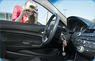 Locksmith Master Store Pompano Beach, FL 954-283-5713 - locked-keys-in-car